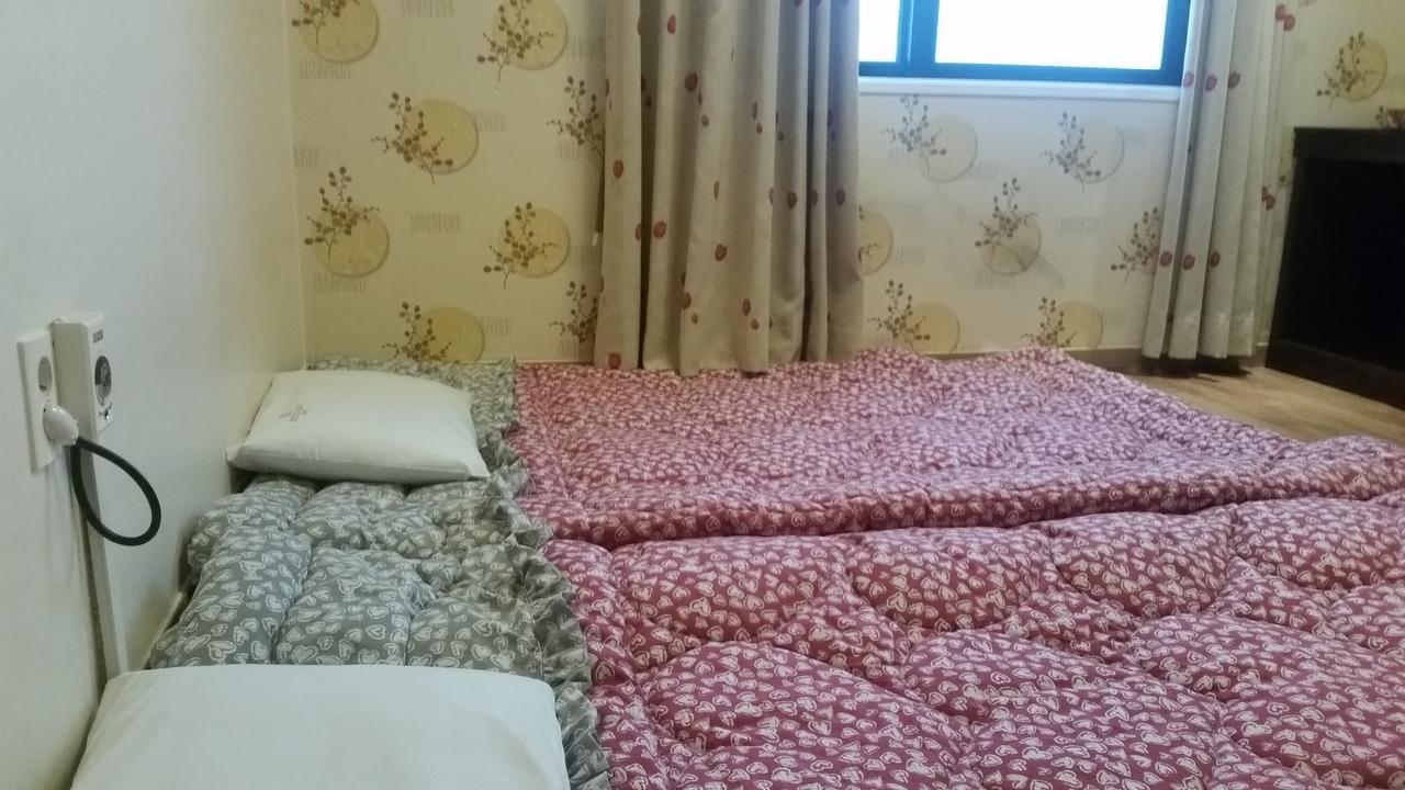 Hill Park Hotel Jeju Bagian luar foto